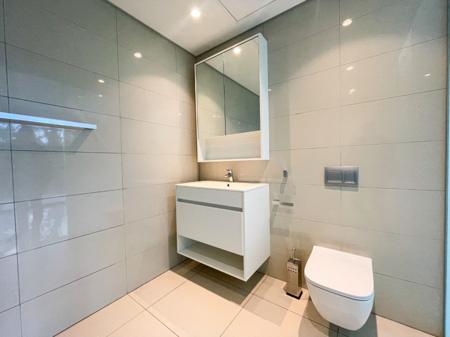 To Let 1 Bedroom Property for Rent in Rosebank Gauteng