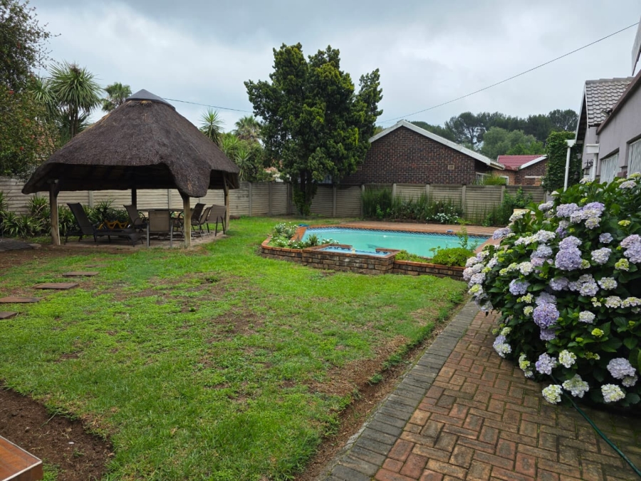 To Let 3 Bedroom Property for Rent in Vanderbijlpark Sw 2 Gauteng