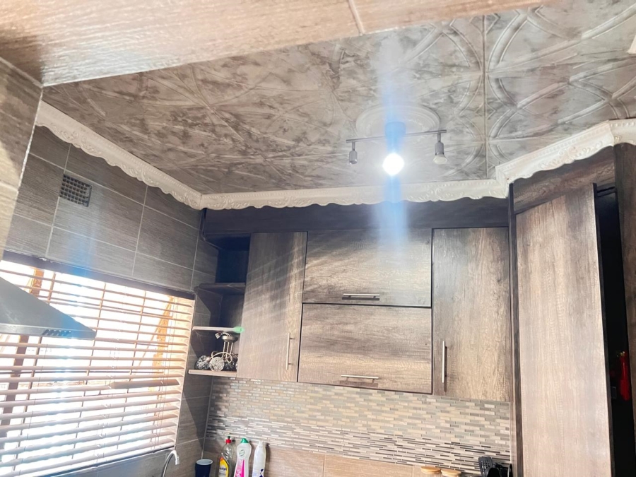 2 Bedroom Property for Sale in Kempton Park Central Gauteng