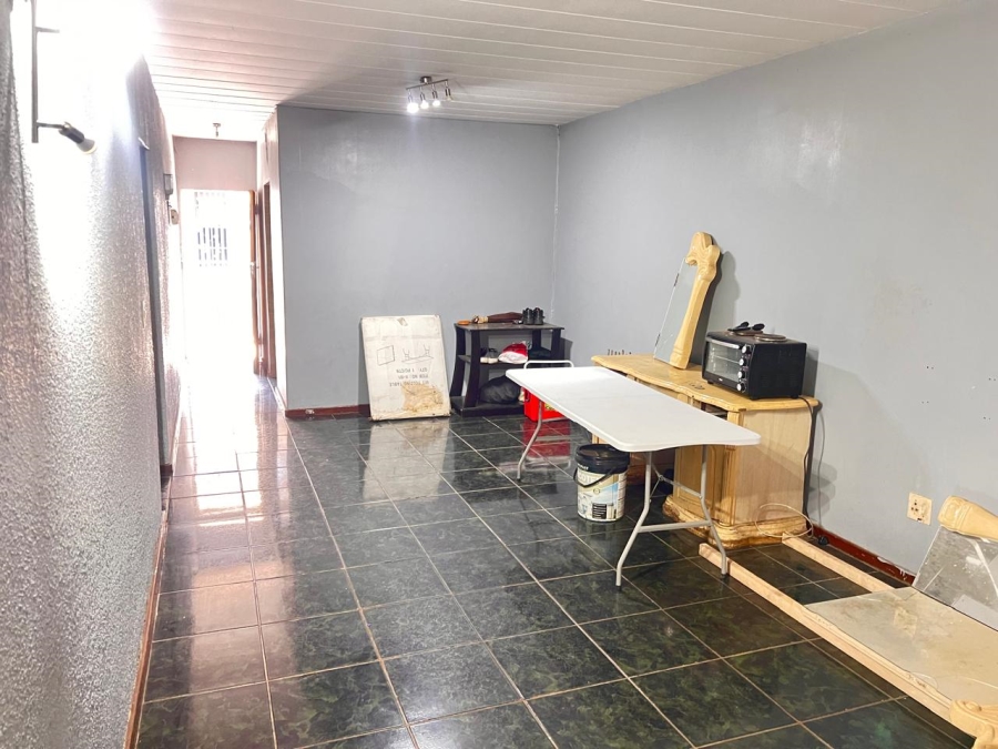 2 Bedroom Property for Sale in Kempton Park Central Gauteng