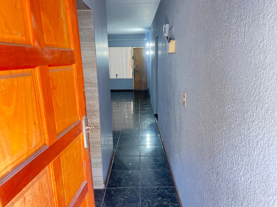 2 Bedroom Property for Sale in Kempton Park Central Gauteng