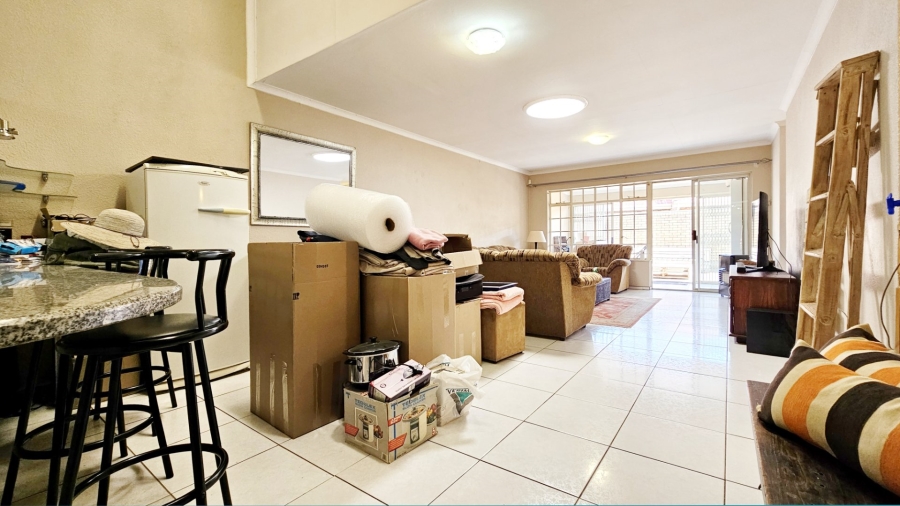 3 Bedroom Property for Sale in Three Rivers Gauteng