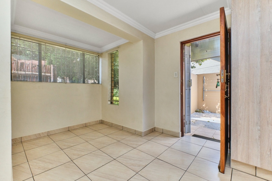 4 Bedroom Property for Sale in Allens Nek Gauteng
