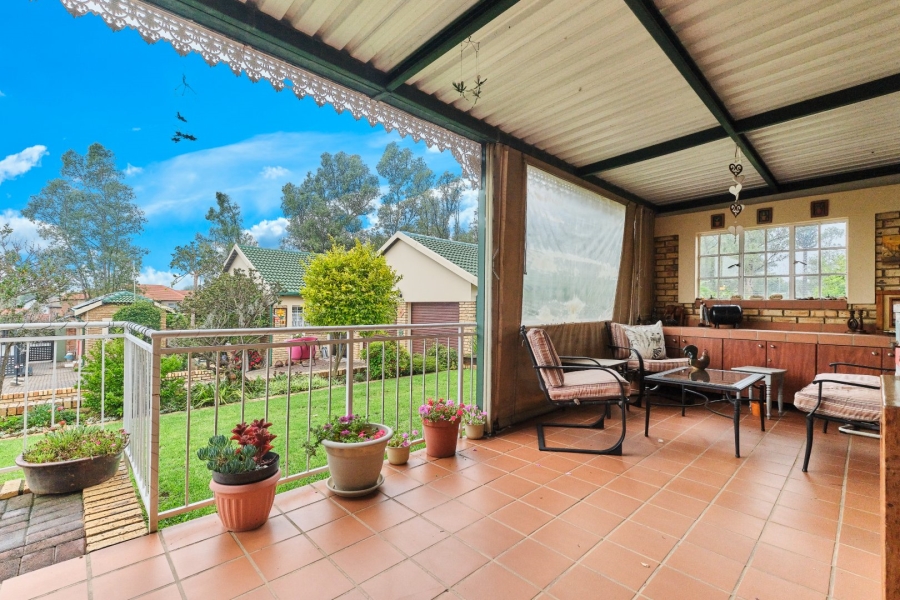 3 Bedroom Property for Sale in Honeydew Manor Gauteng