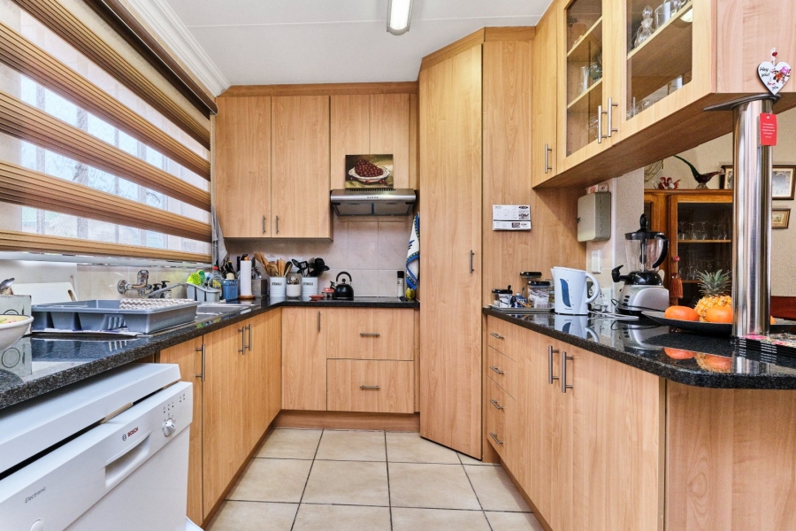 3 Bedroom Property for Sale in Honeydew Manor Gauteng