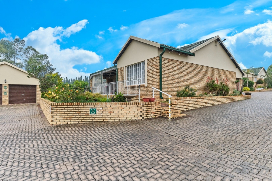 3 Bedroom Property for Sale in Honeydew Manor Gauteng