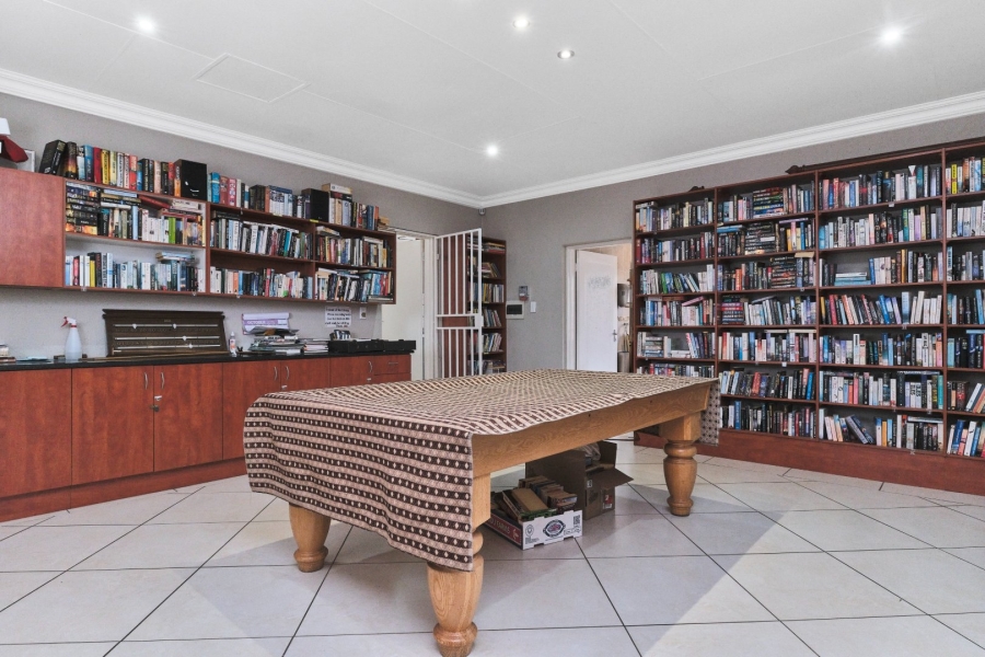 3 Bedroom Property for Sale in Honeydew Manor Gauteng