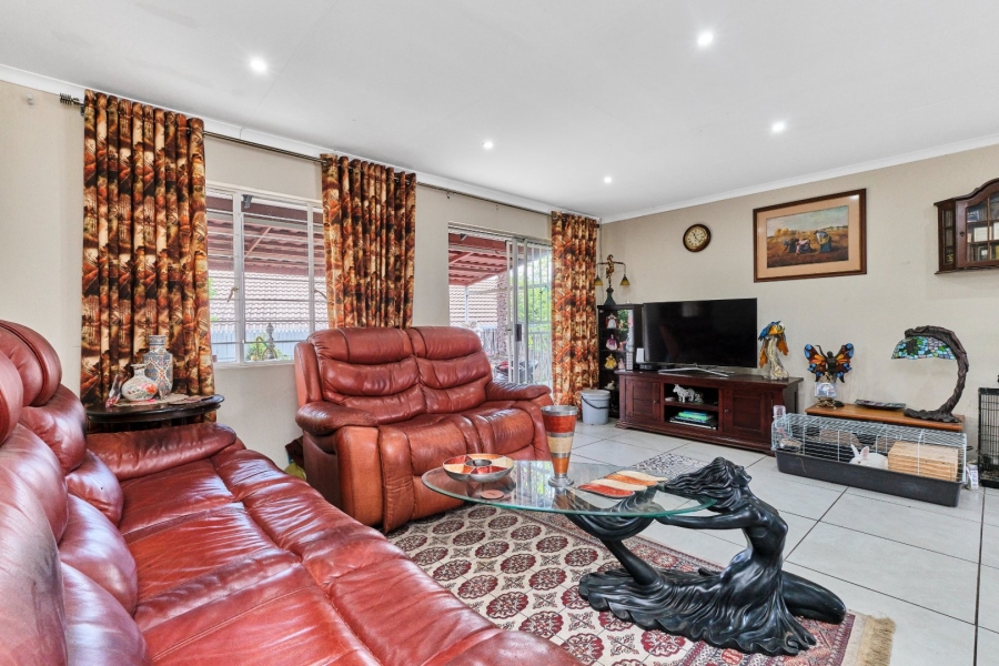 3 Bedroom Property for Sale in Northwold Gauteng