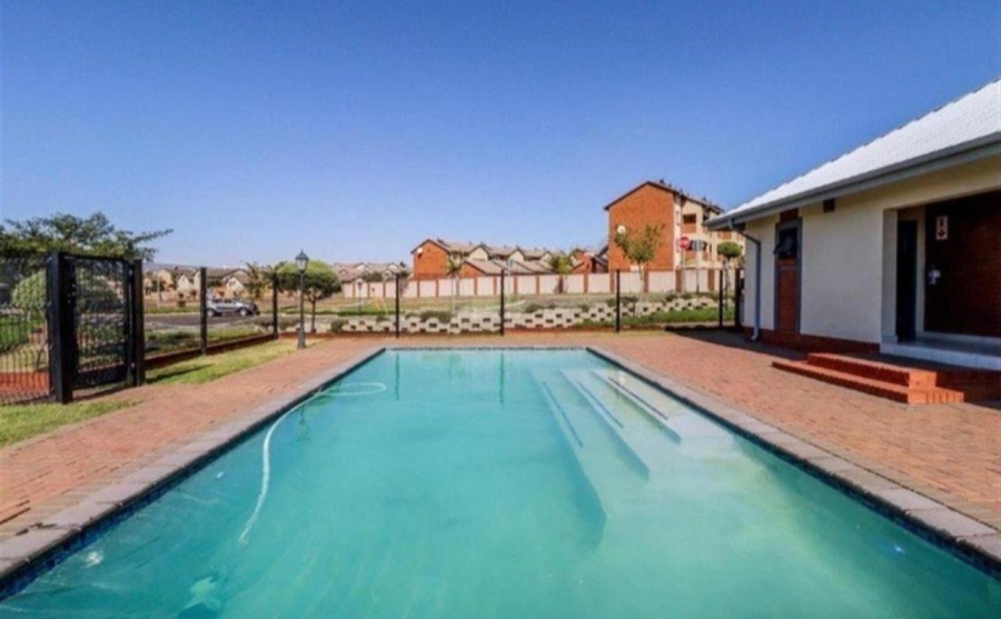 To Let 2 Bedroom Property for Rent in Sagewood Gauteng