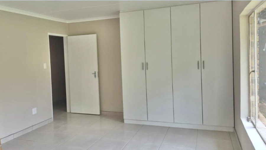 4 Bedroom Property for Sale in Suiderberg Gauteng