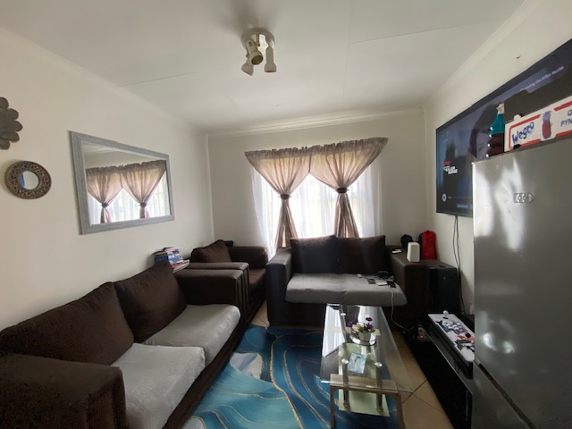 To Let  Bedroom Property for Rent in Sharon Park Gauteng