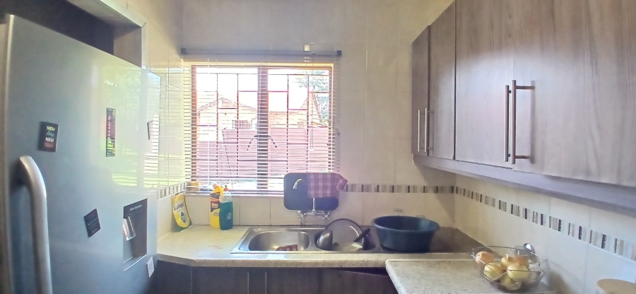 3 Bedroom Property for Sale in Heuweloord Gauteng