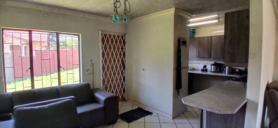 3 Bedroom Property for Sale in Heuweloord Gauteng