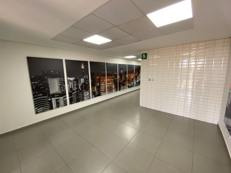 To Let commercial Property for Rent in Midridge Park Gauteng