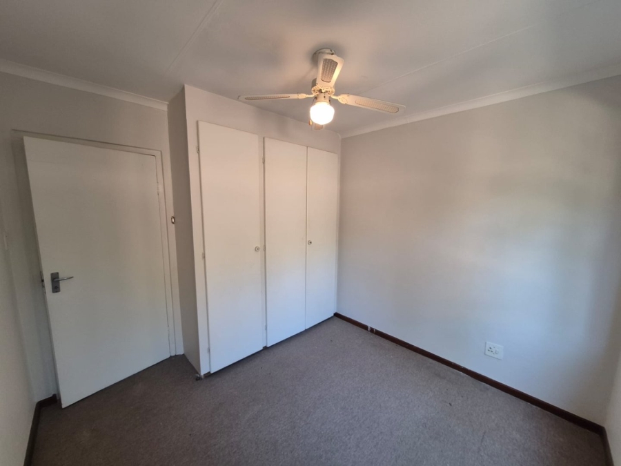 3 Bedroom Property for Sale in Wapadrand Gauteng