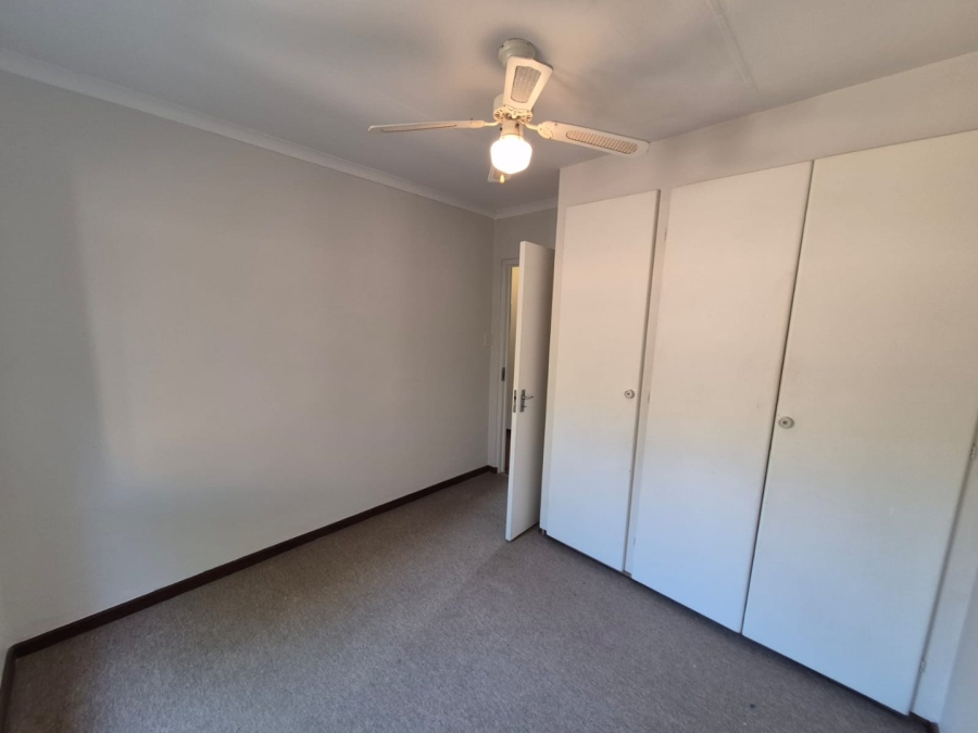 3 Bedroom Property for Sale in Wapadrand Gauteng