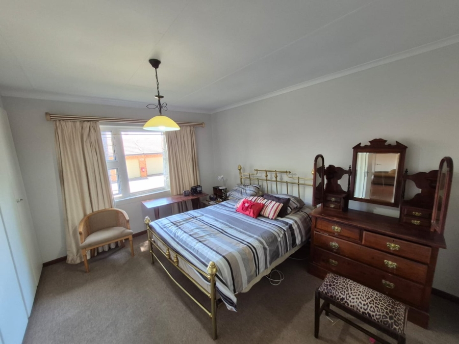 3 Bedroom Property for Sale in Wapadrand Gauteng