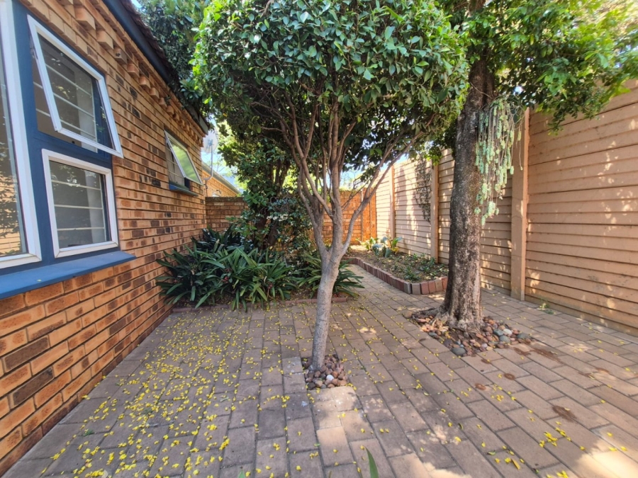 3 Bedroom Property for Sale in Wapadrand Gauteng