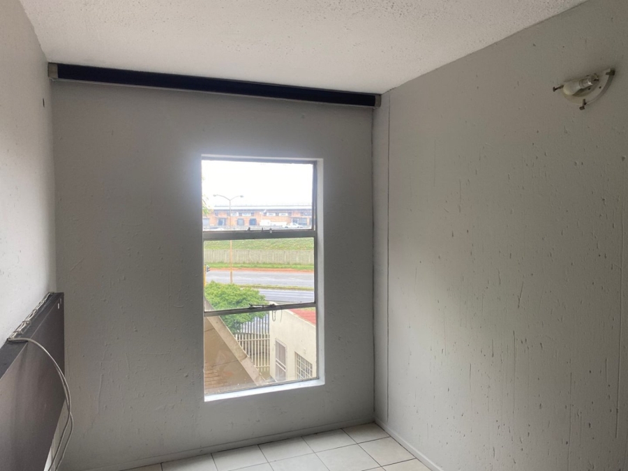 2 Bedroom Property for Sale in Kempton Park Central Gauteng