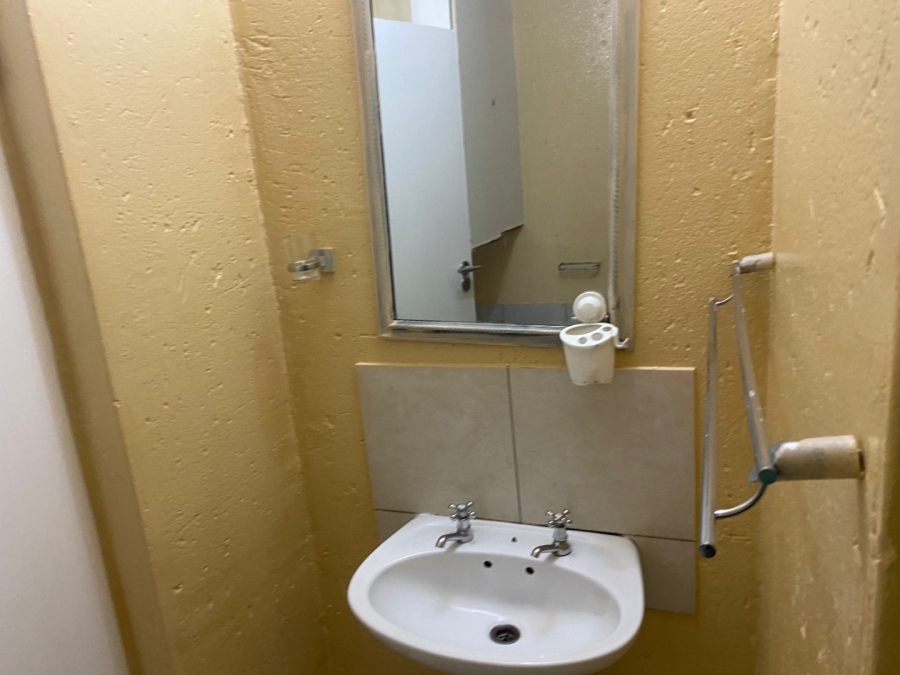 2 Bedroom Property for Sale in Kempton Park Central Gauteng