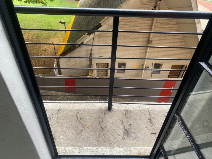 2 Bedroom Property for Sale in Kempton Park Central Gauteng