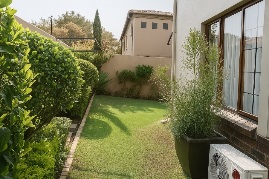 To Let 4 Bedroom Property for Rent in Noordwyk Gauteng