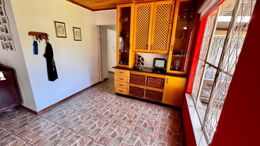 4 Bedroom Property for Sale in Eldoraigne Gauteng