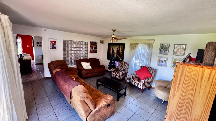 4 Bedroom Property for Sale in Eldoraigne Gauteng