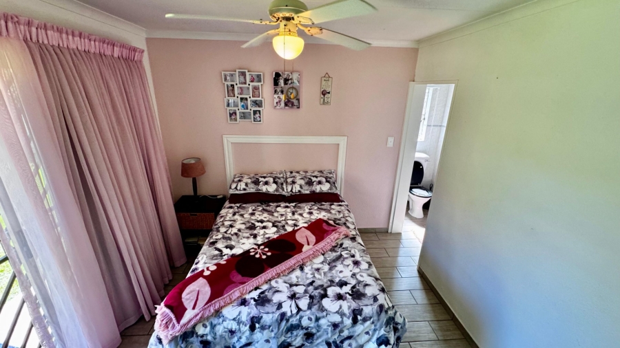 4 Bedroom Property for Sale in Eldoraigne Gauteng