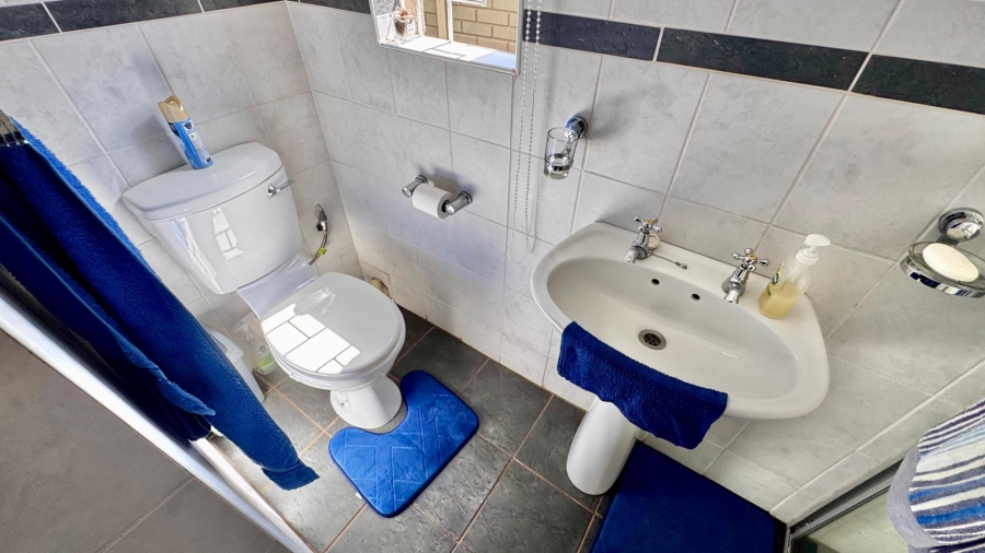 4 Bedroom Property for Sale in Eldoraigne Gauteng