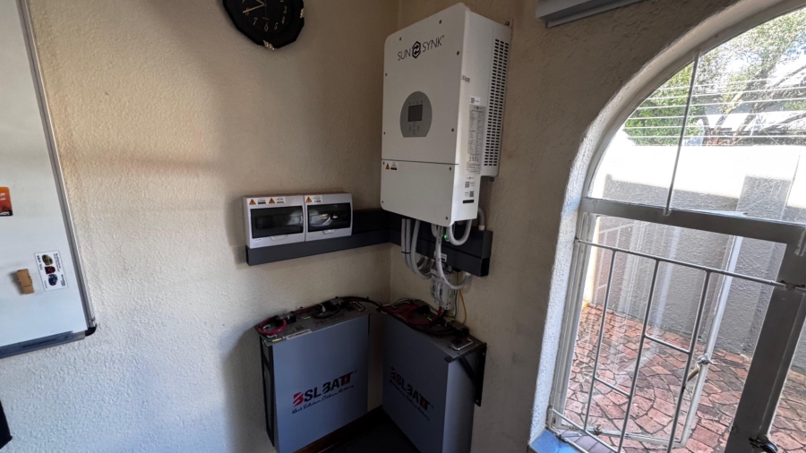 4 Bedroom Property for Sale in Eldoraigne Gauteng