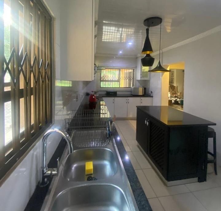 5 Bedroom Property for Sale in Proclamation Hill Gauteng