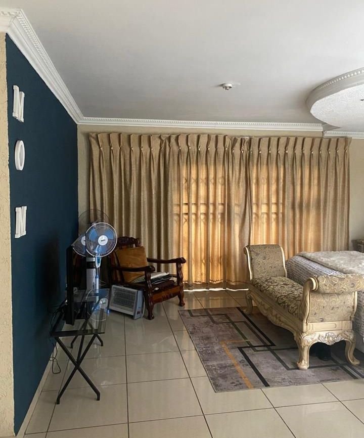 5 Bedroom Property for Sale in Proclamation Hill Gauteng