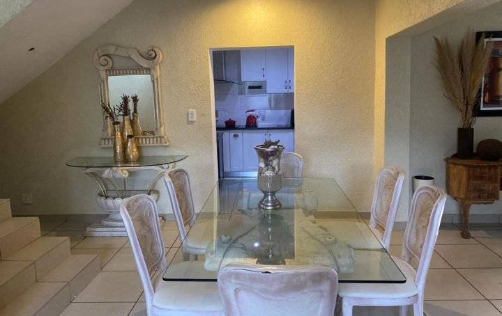 5 Bedroom Property for Sale in Proclamation Hill Gauteng