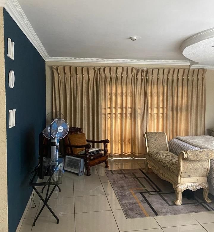 5 Bedroom Property for Sale in Proclamation Hill Gauteng