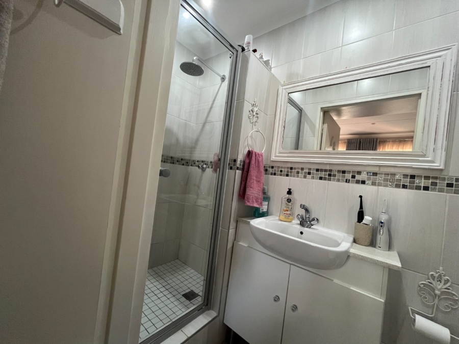 2 Bedroom Property for Sale in Hatfield Gauteng