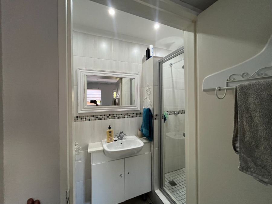 2 Bedroom Property for Sale in Hatfield Gauteng