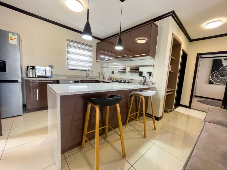 To Let 2 Bedroom Property for Rent in Blue Hills Gauteng