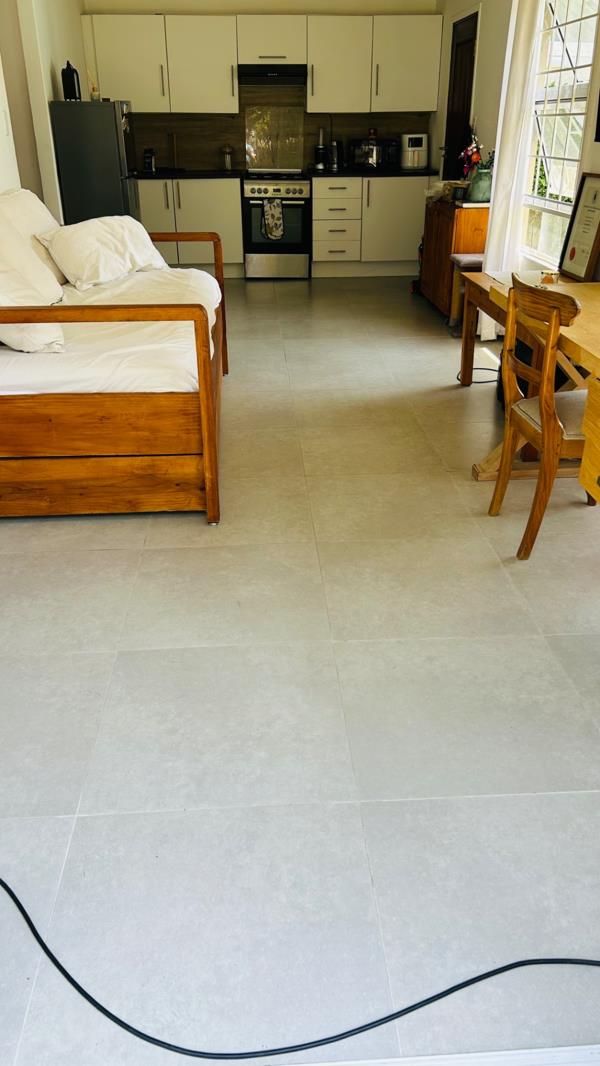 To Let 1 Bedroom Property for Rent in Abbotsford Gauteng