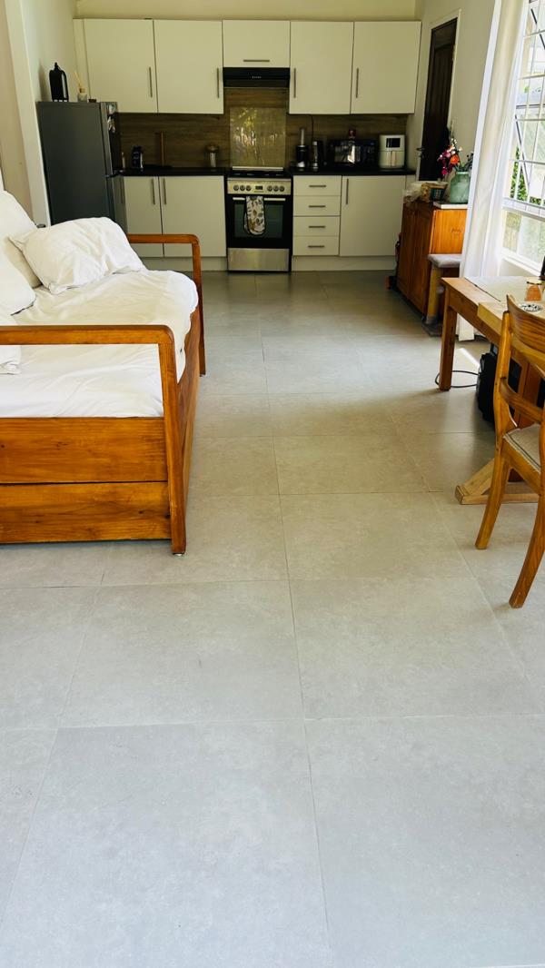 To Let 1 Bedroom Property for Rent in Abbotsford Gauteng