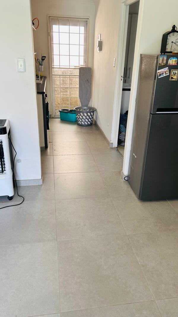 To Let 1 Bedroom Property for Rent in Abbotsford Gauteng