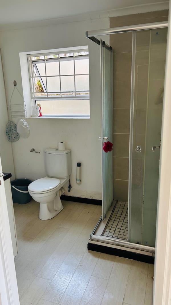 To Let 1 Bedroom Property for Rent in Abbotsford Gauteng