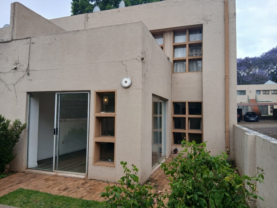 1 Bedroom Property for Sale in Upper Houghton Gauteng