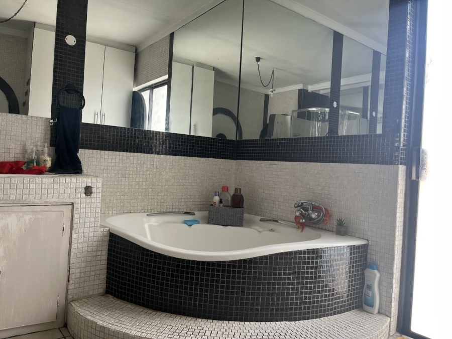 2 Bedroom Property for Sale in Pretoria Gauteng