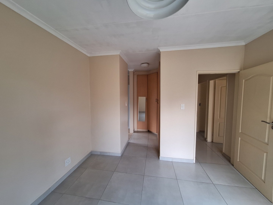 3 Bedroom Property for Sale in Thatchfield Estate Gauteng