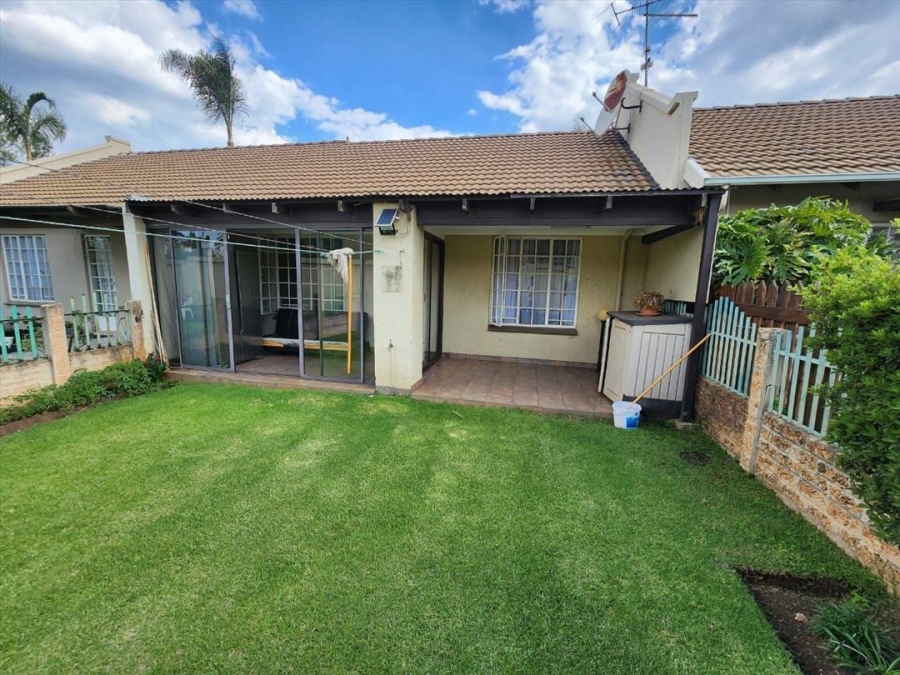 2 Bedroom Property for Sale in Bartlett Gauteng