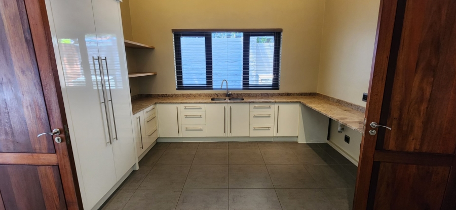 3 Bedroom Property for Sale in Bedfordview Gauteng