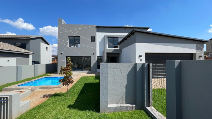 4 Bedroom Property for Sale in Fountainbrook Estate Gauteng