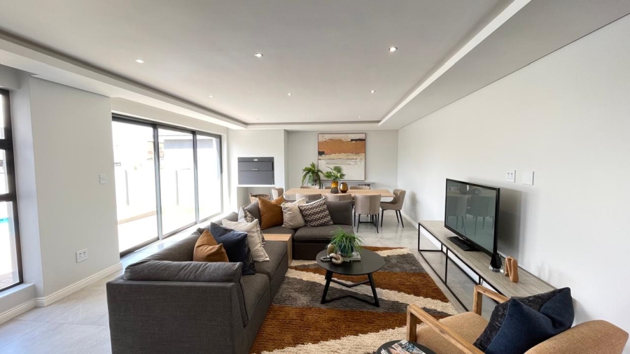 4 Bedroom Property for Sale in Fountainbrook Estate Gauteng