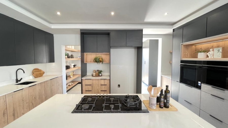 4 Bedroom Property for Sale in Fountainbrook Estate Gauteng